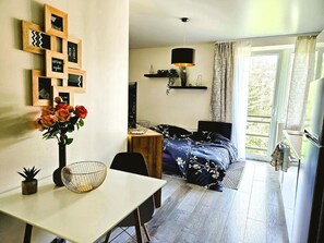 Appartement, 1 slaapkamer, roken, balkon | 2 slaapkamers