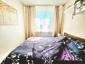 Apartment, 1 Bedroom, Smoking, Balcony