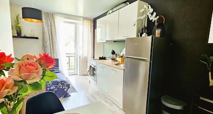 Charming Garden Apartment in Quiet Tartu Neighborhood