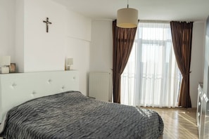 Apartment, 1 Bedroom, Smoking, Garden View | 1 bedroom - Apartment La Ciobanu (Oradea)