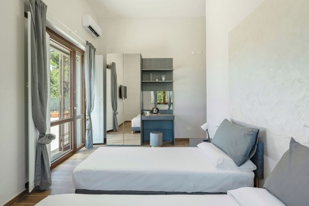 3 chambres, bureau, Wi-Fi, draps fournis