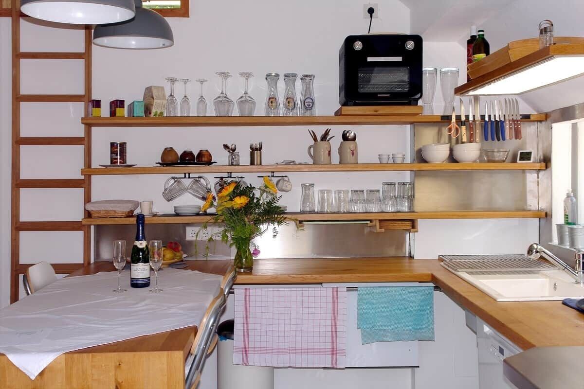 Chaleira elétrica, liquidificador, moedor de café