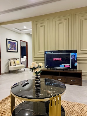 Interior - 4BR Penthouse: Sky-High Luxury with Margalla views. (Islamabad)