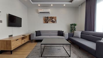 Apartment | 3 bedrooms, Internet