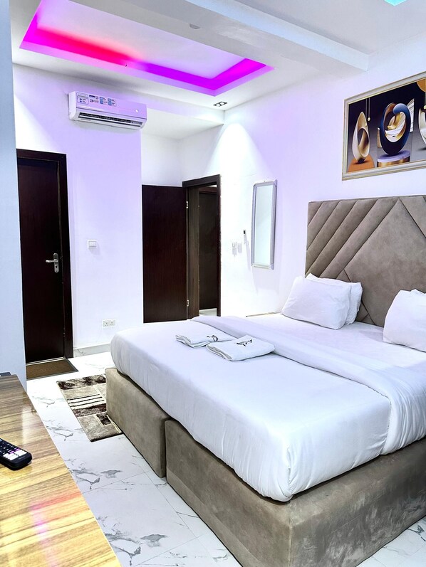 2 Schlafzimmer, Bügeleisen/Bügelbrett, kostenloses WLAN, Bettwäsche