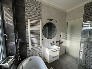 Huis, 2 slaapkamers | Badkamer