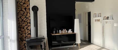 Maison, 2 chambres | Salle de séjour