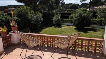 Khuôn viên nơi lưu trú