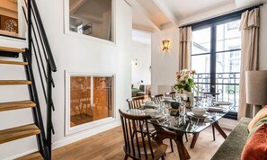 Dining - Apartment Pastourelle Du Marais - (Paris)