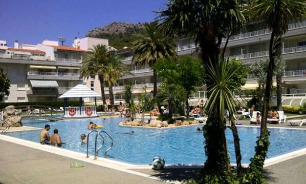 Piscine extérieure