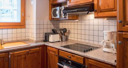 Triplex chalet in Val Thorens - 10 people, fireplace, 50m from slopes