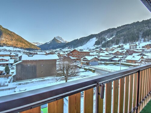 3-room apartment with WiFi and parking, near Morzine center