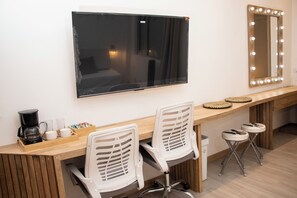 Leilighet – elite | Skrivebord, blendingsgardiner, wi-fi (inkludert) og sengetøy