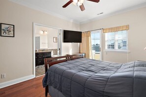 3 bedrooms, desk, WiFi, bed sheets - Alexander Townhomes - Main Manor! (Ocean City)