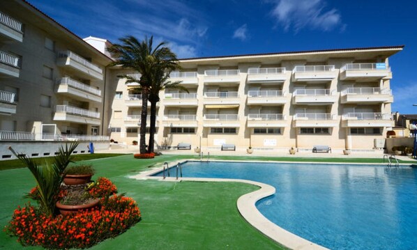 Piscina all'aperto
