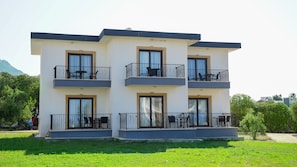 Family Bungalov, 1 Yatak Odası, Bahçe Manzaralı | Avlu