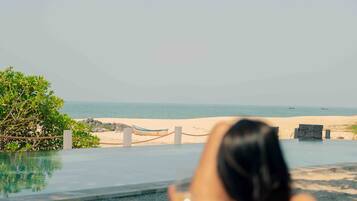 Piscina a l'aire lliure