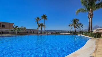 Piscina a l'aire lliure