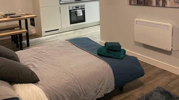2 habitaciones, tabla de planchar con plancha y wifi gratis