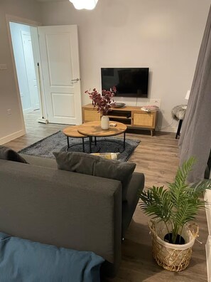 아파트 | 거실 공간 | TV