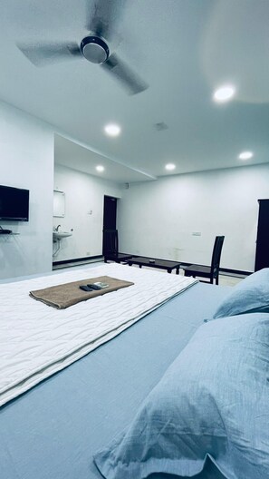 Quarto família | 1 quarto, roupas de cama antialérgicas, escrivaninha, Wi-Fi de cortesia