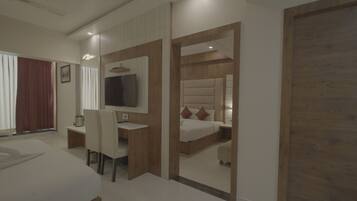 Classic Double Room | Free WiFi