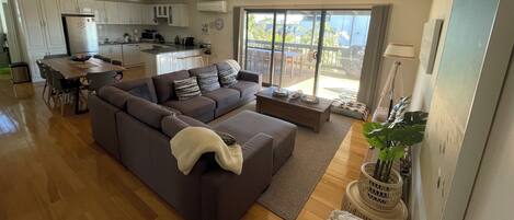 TV, DVD player, table tennis, books