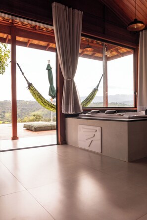 Chalet clásico | 1 dormitorio, cortinas opacas, wifi gratis