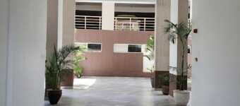 Staroot Residences