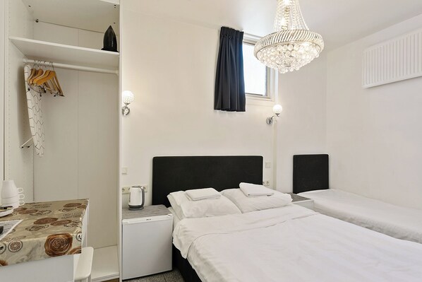 1 soverom, strykejern/-brett, wi-fi og sengetøy