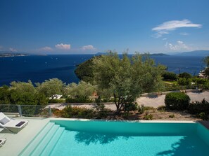 Pool - Corali, your dream summer villa getaway w/t salt water pool! (Sivota Lefkadas)