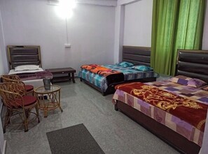 Room - Indralok Hotel By GRB (Jakholi)