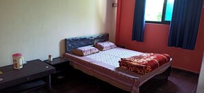 Room - Indralok Hotel By GRB (Jakholi)
