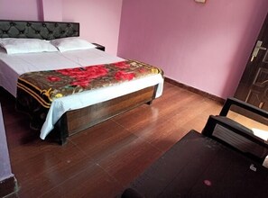 Room - Indralok Hotel By GRB (Jakholi)