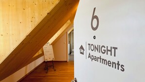 Comfort Apartment, Courtyard View - TONIGHT Apartments (Bottmingen)
