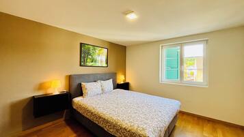 Comfort Apartment, Courtyard View | Free WiFi