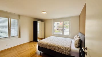 Departamento clásico, vista al patio | 2 habitaciones y wifi gratis