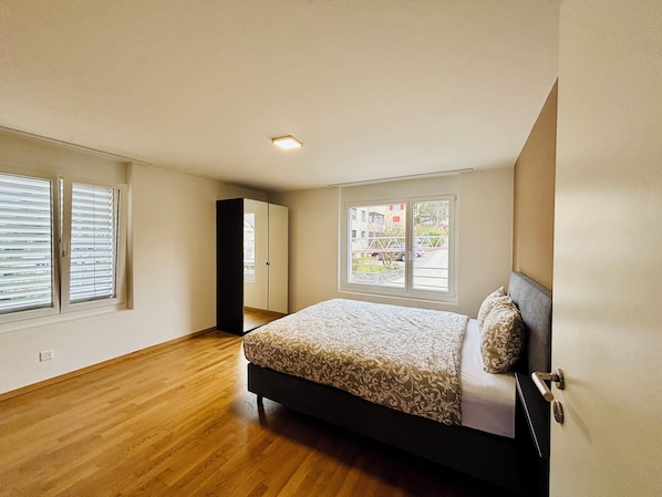 Classic Apartment, Courtyard View | 2 bedrooms, free WiFi