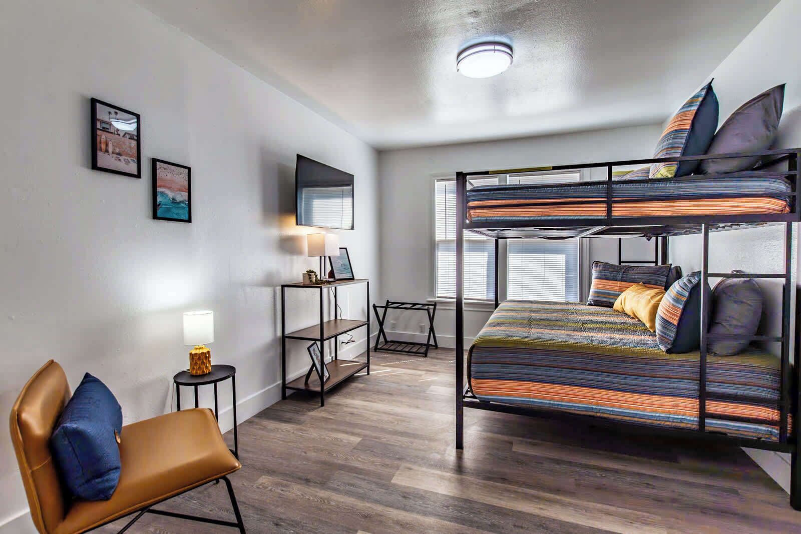 3 Schlafzimmer, Bügeleisen/Bügelbrett, Reisekinderbett, WLAN