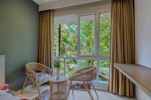 Deluxe Room | Minibar, free WiFi, bed sheets