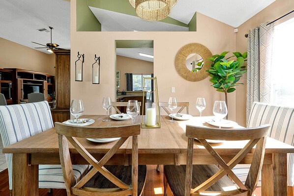 Interior - Near Disney & Universal: Family Retreat in Orlando (Orlando)