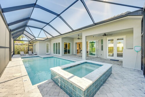 < 2 Mi to Marco Beach: Luxe Home w/ Outdoor Oasis