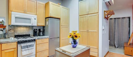 Apartment (1 Bedroom) | Interior