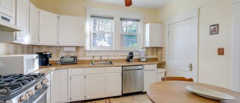 Casa (2 Bedrooms) | Interior