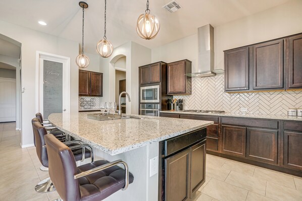 Interior - Covered Patio & Community Pool: Home in Surprise (Surprise)