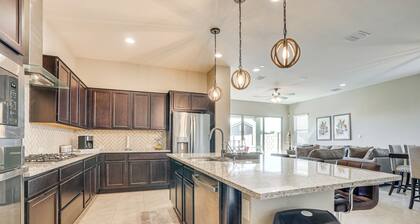 Covered Patio & Community Pool: Home in Surprise