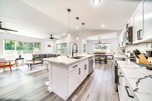 Close to Hiking & Beaches: Modern Keaau Home!