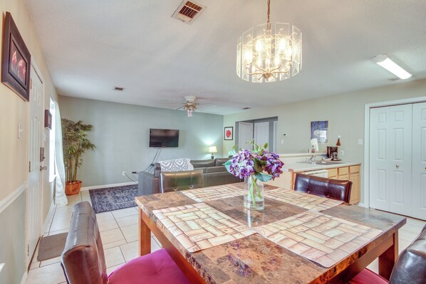 Apartment (1 Bedroom) | Interior - Birding, Beaches & More: Cozy Gautier Condo (Gautier)