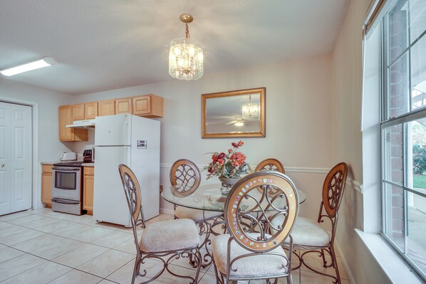 Apartment (1 Bedroom) | Interior - Community Grills & Pool: Gautier Condo! (Gautier)