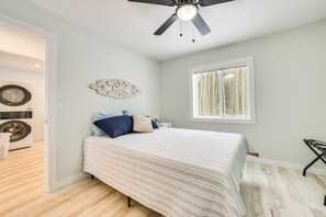 Interior - 3 Mi to Lake Huron: Secluded Home in Rogers City (Rogers City)